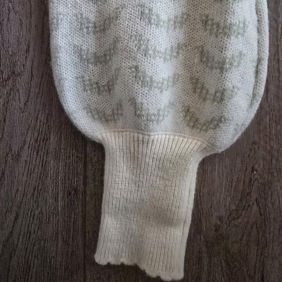 Mure Grand by Anthropologie Floral Ruffle Knit Sweater and Skirt Set SZ Medium - Picture 7 of 7